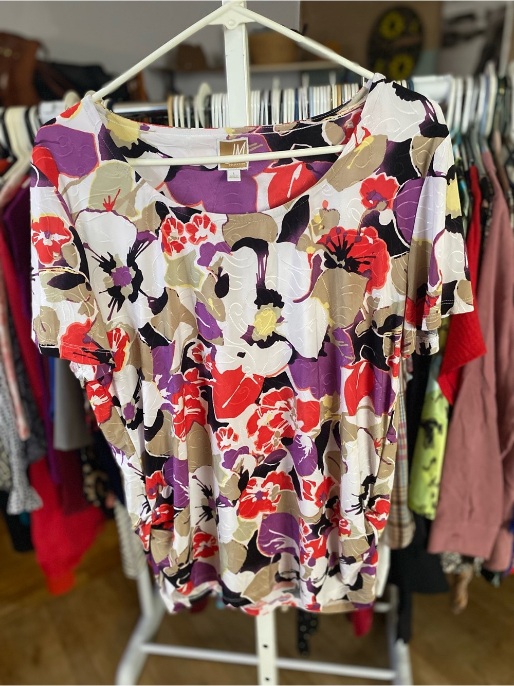 JM Collection Floral Scoop Neck Tee in Red, Purple, Cream and Tan